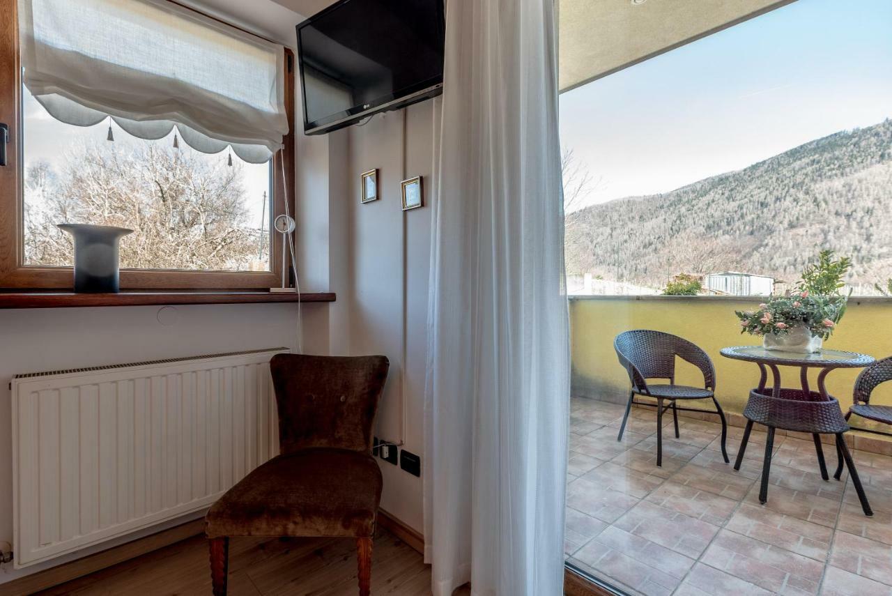 Casa Belvedere Tenna Eksteriør billede