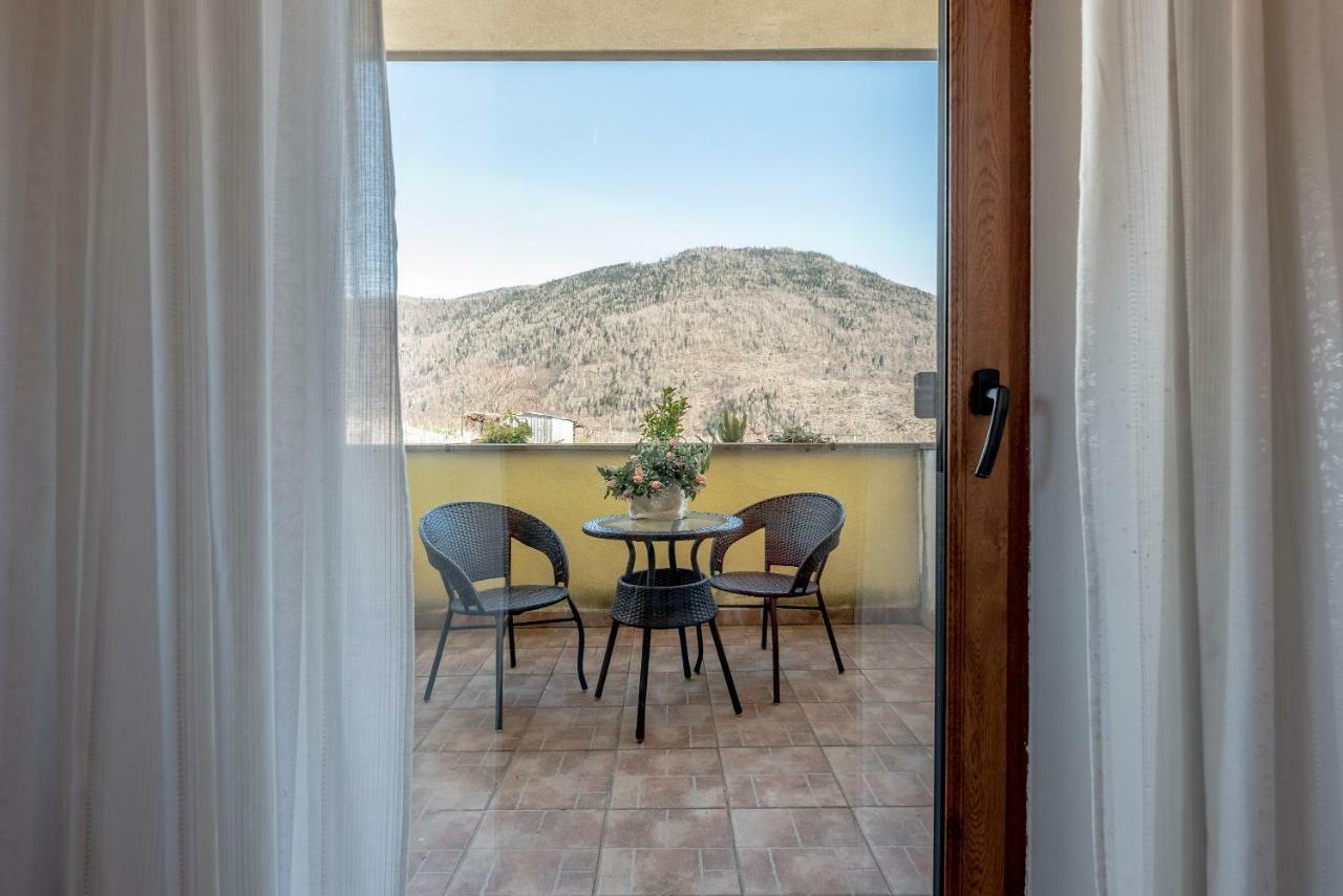 Casa Belvedere Tenna Eksteriør billede